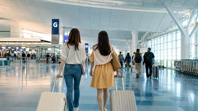日本人の海外旅行は回復した？ JTB「海外旅行レポート2026」に見る最新動向、20代女性がけん引